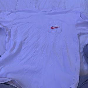 nike short sleeve shirt